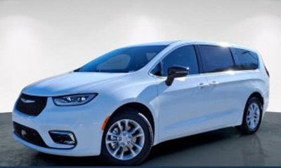 2025 Chrysler Pacifica Limited