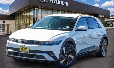 2026 Hyundai Ioniq 5 SEL