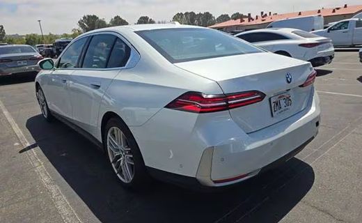 2024 BMW 530I