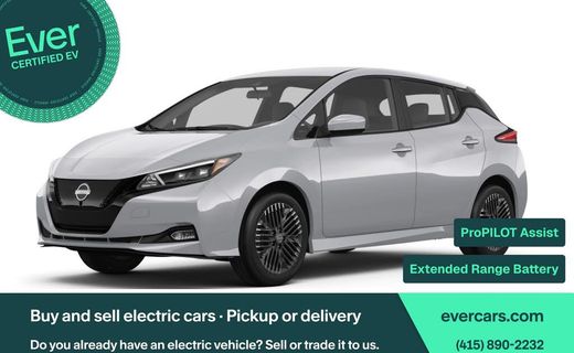 2024 Nissan Leaf SV