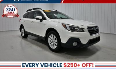 2019 Subaru Outback Premium ES M