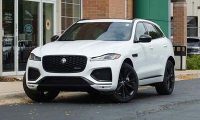 2025 Jaguar F-Pace P400 S