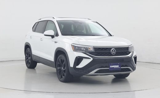 2023 Volkswagen Taos SE W Sunroof