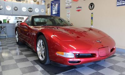 2004 Chevrolet Corvette