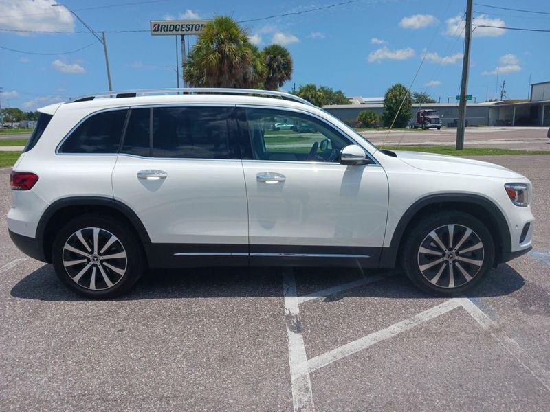 2021 Mercedes Benz Glb Class — a typically priced live listing