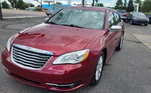 2013 Chrysler 200 Limited