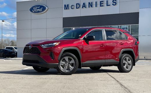 2024 Toyota RAV4 LE