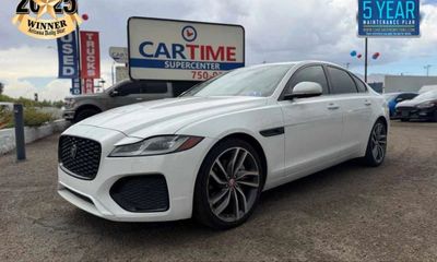 2022 Jaguar XF SE
