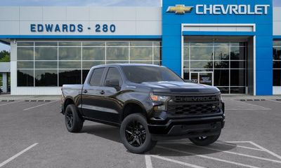 2026 Chevrolet Silverado Custom