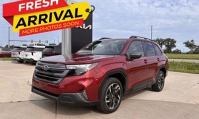 2025 Subaru Forester Premium