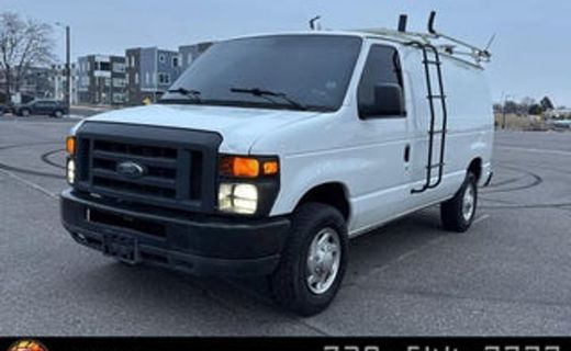 2013 Ford E-350 Super Duty