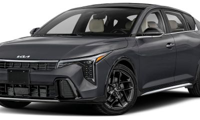 2026 Kia K4 GT Line Turbo