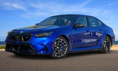 2025 BMW M5 Base