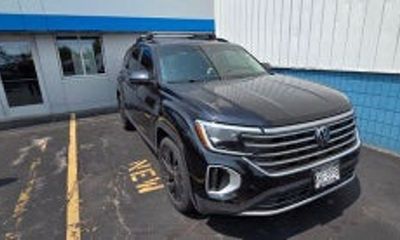 2024 Volkswagen Atlas 4MOTION SE