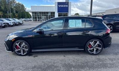 2022 Volkswagen Golf GTI S