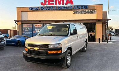 2022 Chevrolet Express Cargo