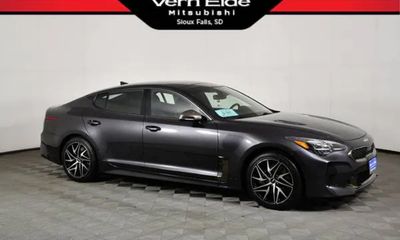 2023 Kia Stinger GT Line