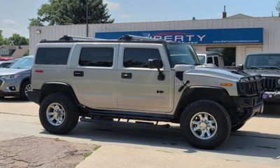 2003 Hummer H2 Base