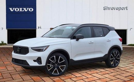 2026 Volvo XC40 Ultra Black Edition