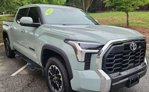 2025 Toyota Tundra SR5