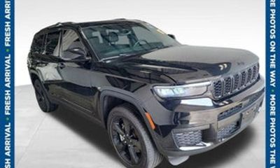 2023 Jeep Grand Cherokee L Laredo Altitude