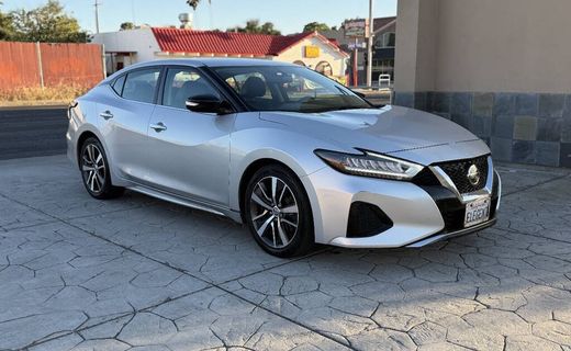 2019 Nissan Maxima S
