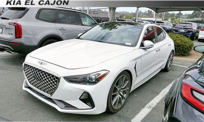 2021 Genesis G70 33T