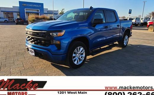 2023 Chevrolet Silverado Custom