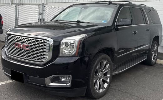 2017 GMC Yukon XL Denali