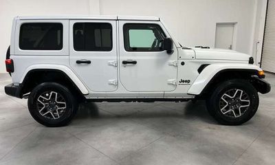 2025 Jeep Wrangler Sahara