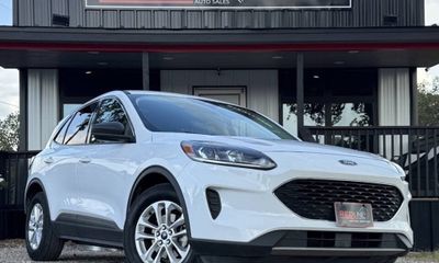 2022 Ford Escape SE