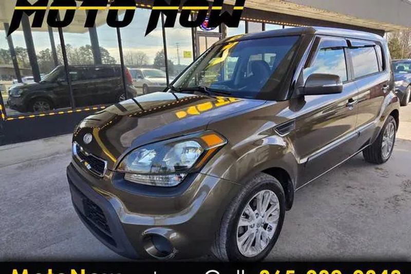 2012 Kia SOUL — a typically priced live listing