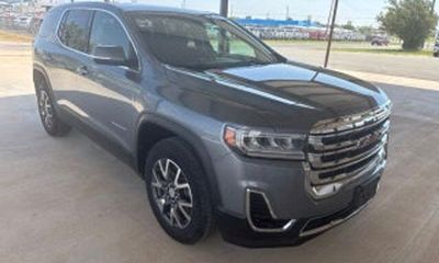 2020 GMC Acadia SLE