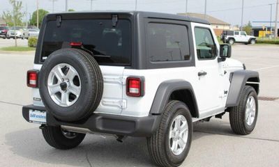 2022 Jeep Wrangler Sport