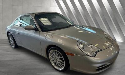2002 Porsche 911 Carrera Targa Coupe