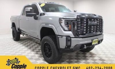 2023 GMC Sierra HD Denali