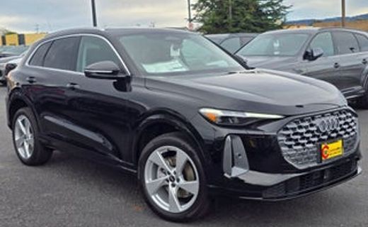 2025 Audi Q5 E S Line Quattro