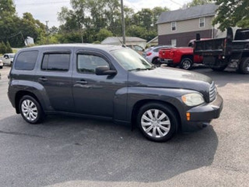 2010 Chevrolet HHR — a typically priced live listing