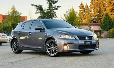 2013 Lexus CT 200H