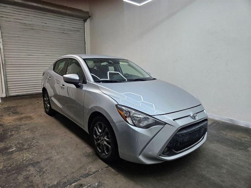2019 Toyota Yaris — a typically priced live listing