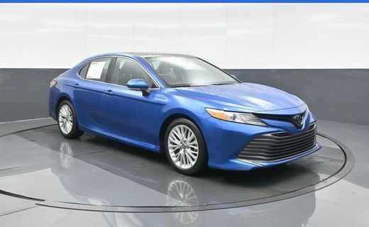 2020 Toyota Camry XLE