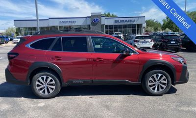 2025 Subaru Outback Premium