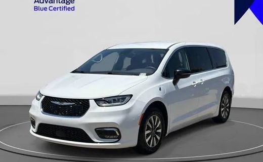2024 Chrysler Pacifica Select