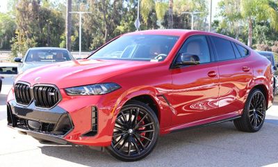 2026 BMW X6 M60i