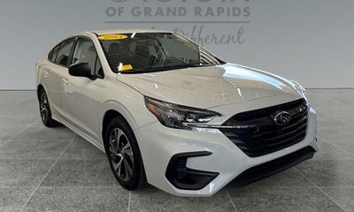 2023 Subaru Legacy Base