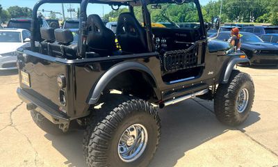 1982 Jeep CJ-7 STD