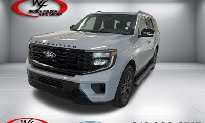 2027 Ford Expedition Platinum