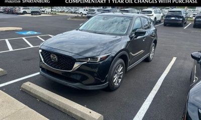 2023 Mazda CX-5 Preferred Package