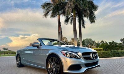 2017 Mercedes-Benz C-Class C300