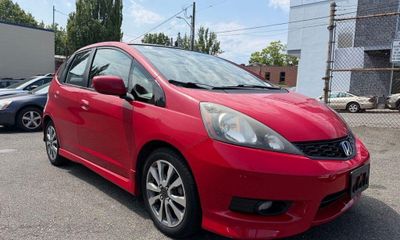 2012 Honda FIT Sport